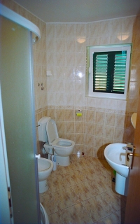 Luna Apartmanok ***